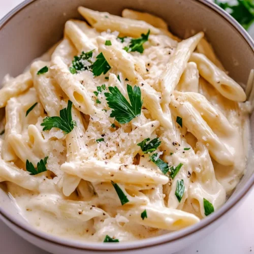 Penne Pasta With Alfredo Sauce